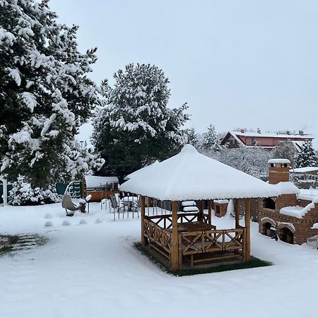 Villa Laura ลิฟตอฟสกีมิคูลาช ภายนอก รูปภาพ